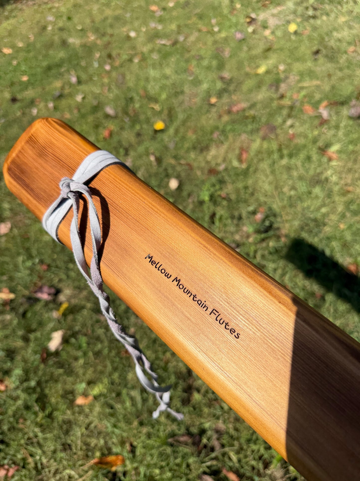 Native American Style Drone Flute | Western Cedar | Low Dm | 440 Hz.