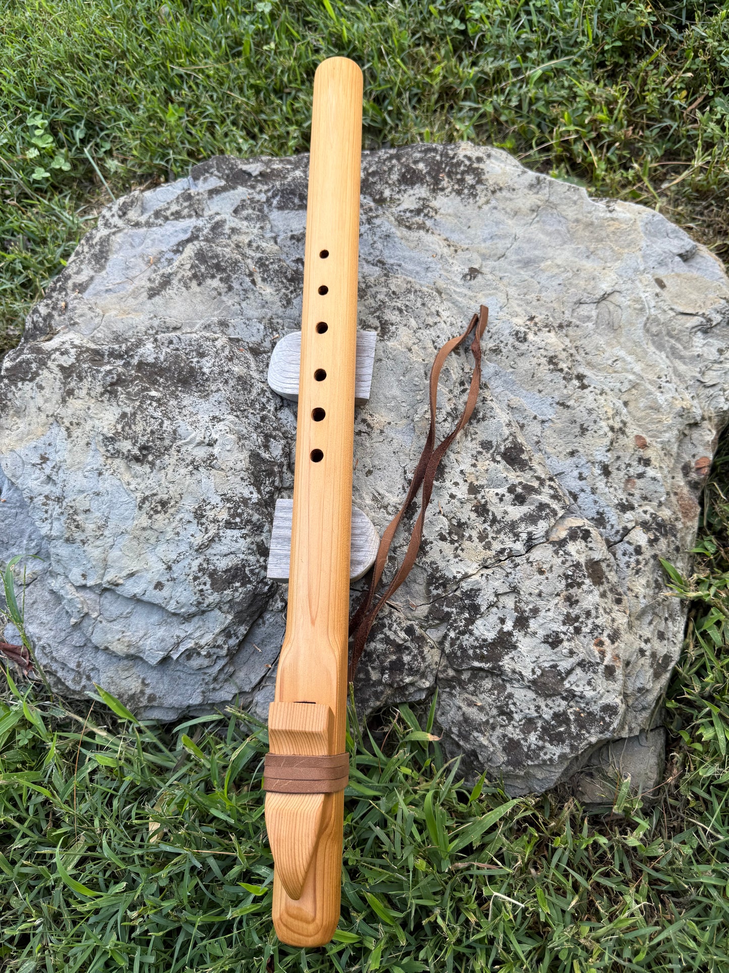 Native American Style Flute | Low Dm | 440 Htz.