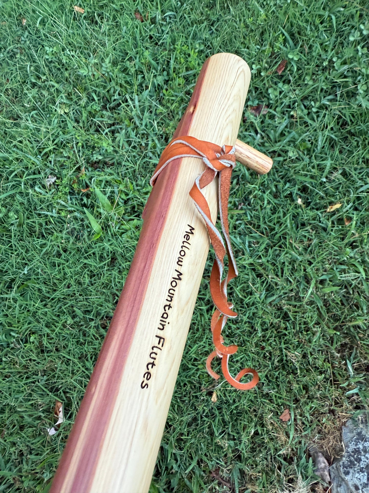 Handcrafted Native American Style Side-Blown Flute | Eastern Cedar | Key of B Aeolian